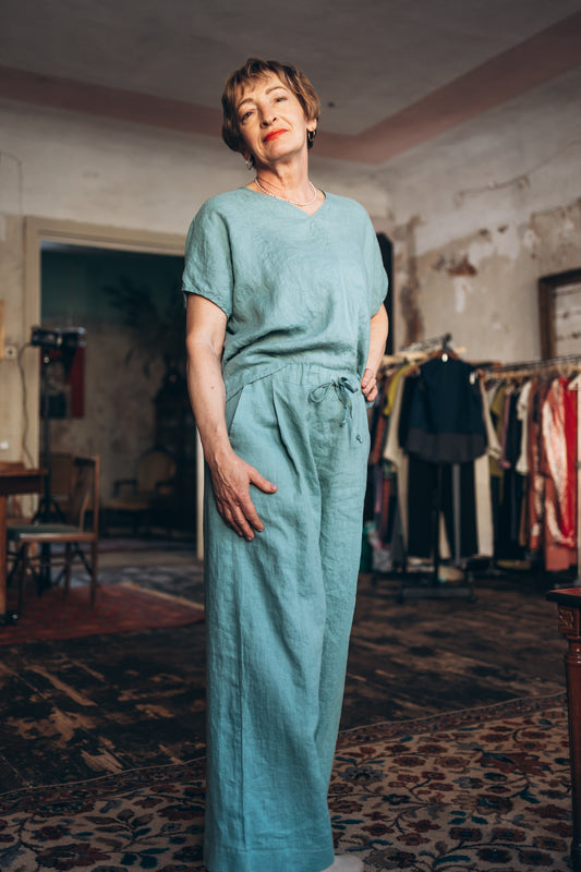 Wide-leg linen trousers "Laima"