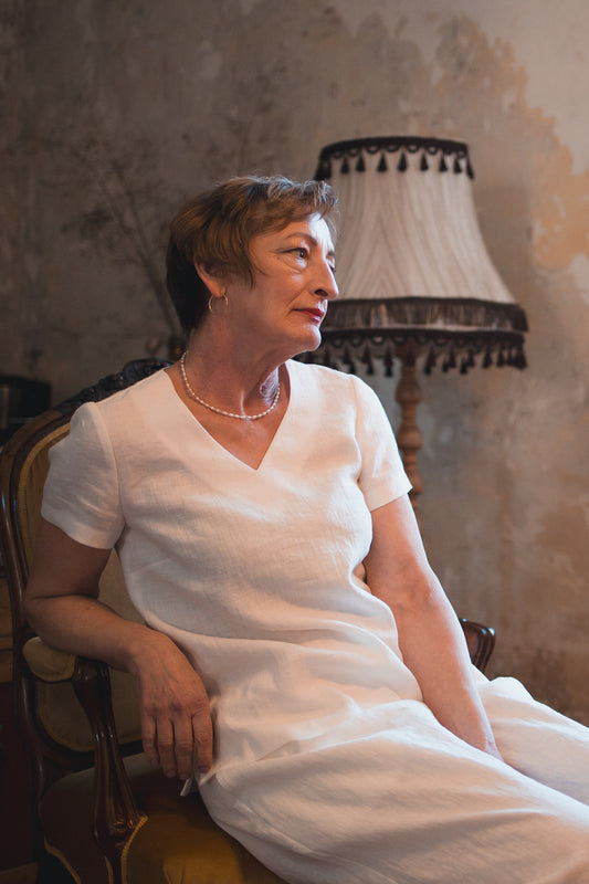 V-neck linen top "Sabine"