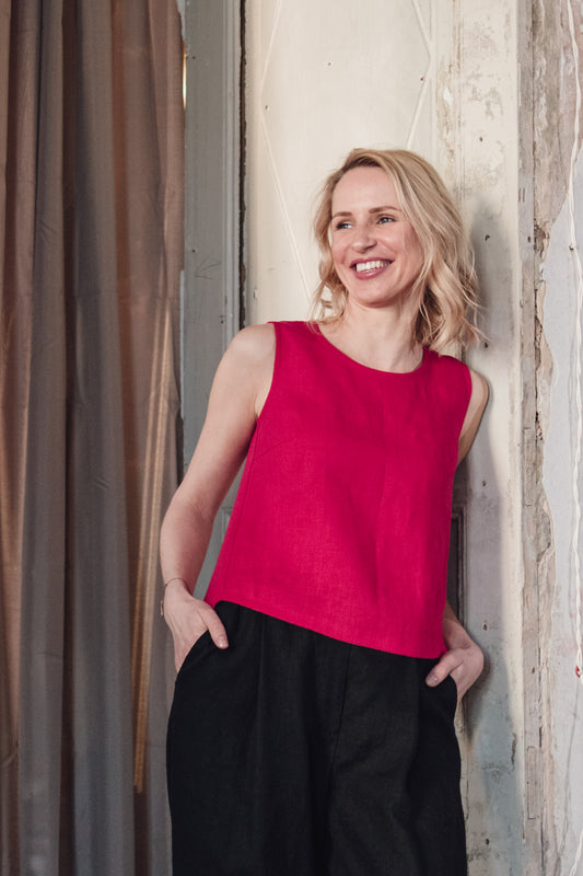 Linen top with overlapping back "Santa"