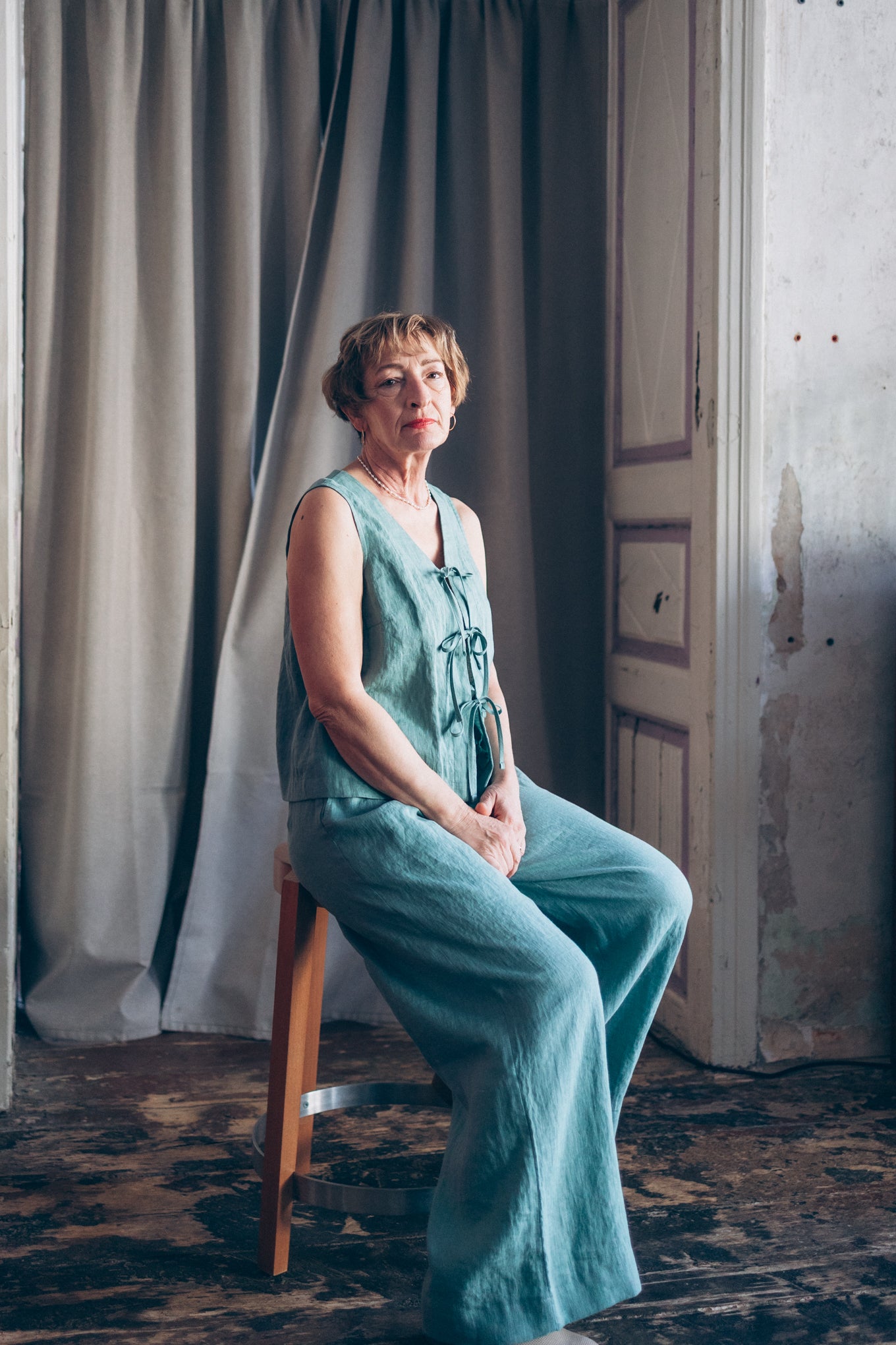 Sleeveless Linen Top "Luise"