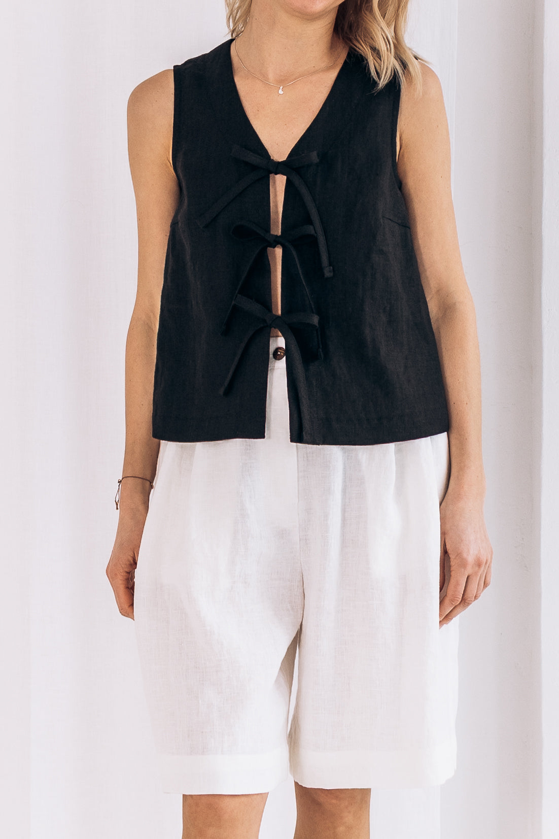 Linen Bermuda Shorts "Ilse"