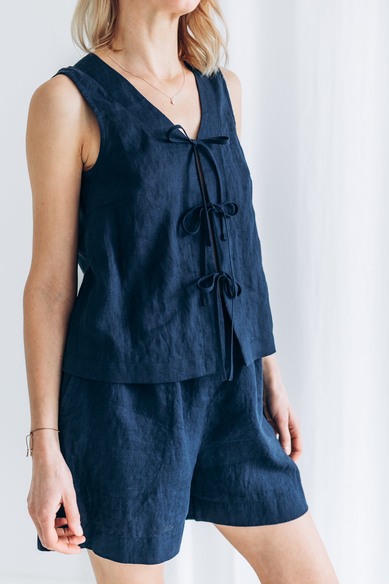 Sleeveless Linen Top "Luise"