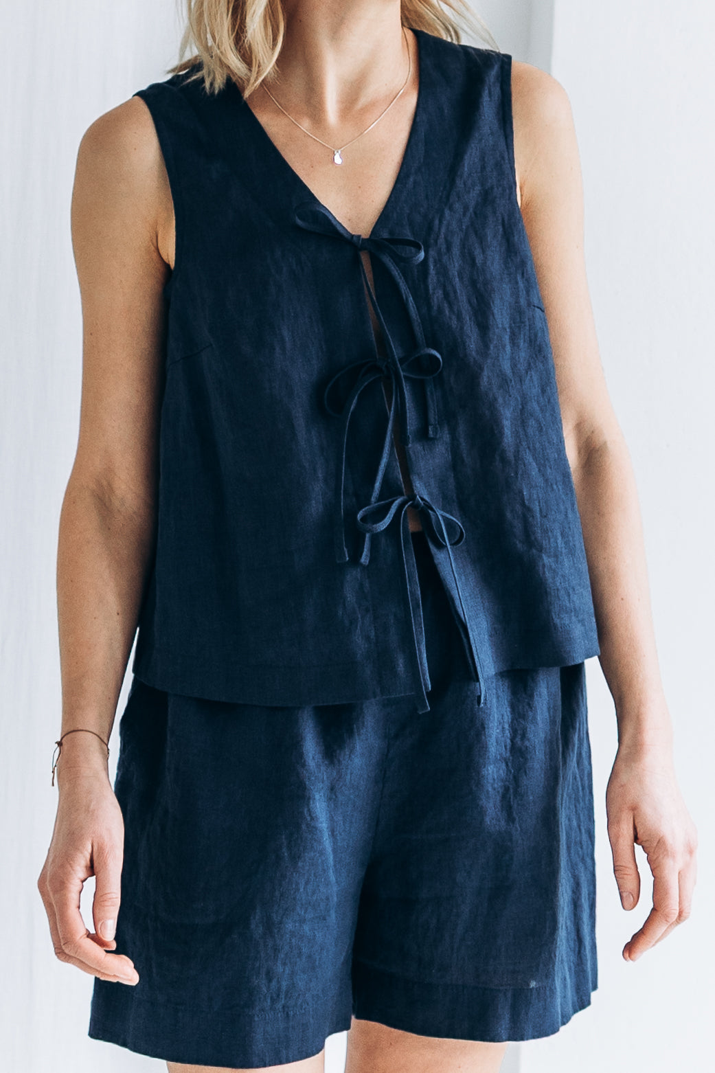 Sleeveless Linen Top "Luise"