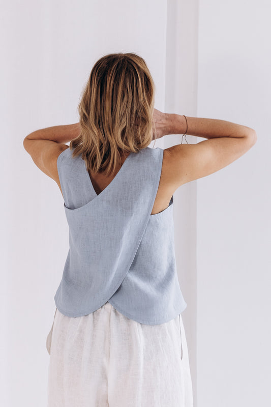 Linen Top with Crossed Back "Vicky"