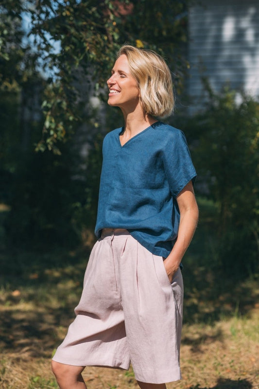 Linen V-neck Top "Lilly"